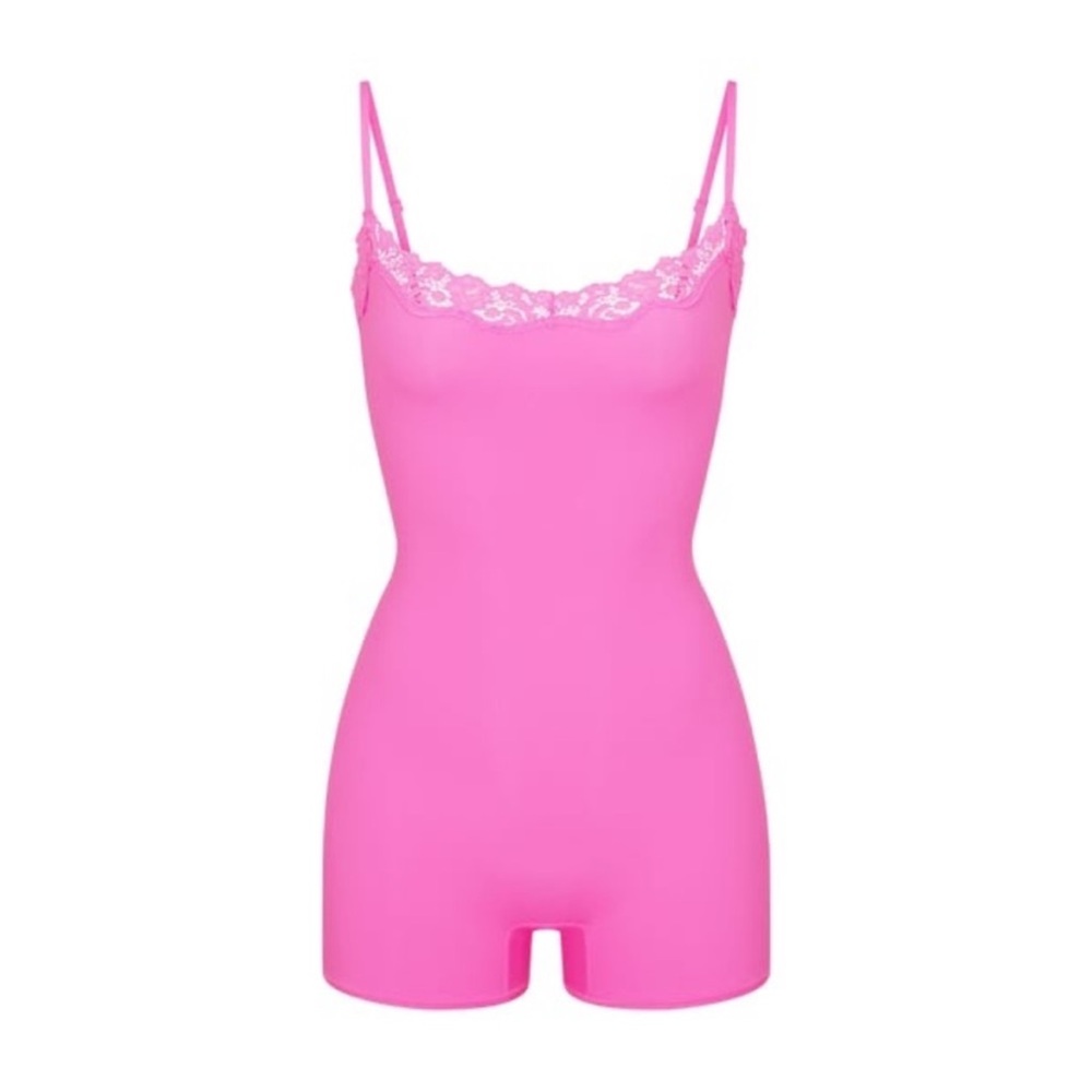 SKIMS NWT Fits Everybody Lace Onesie in Neon Orchid; Size L